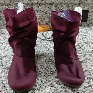 Women's Purple Boots Size11